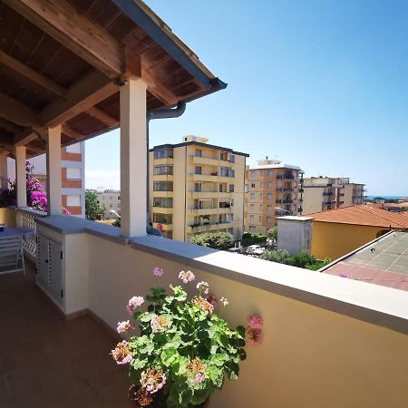 Casamare Hotel San Vincenzo Buitenkant foto