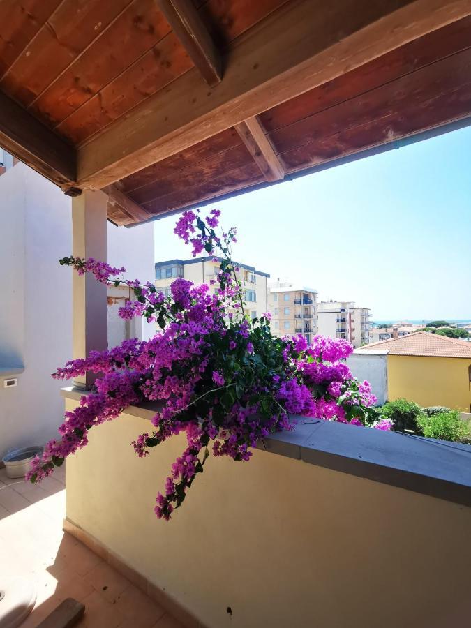 Casamare Hotel San Vincenzo Buitenkant foto