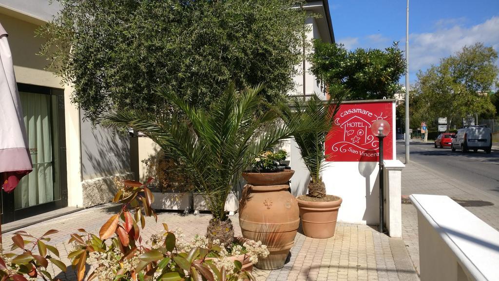 Casamare Hotel San Vincenzo Buitenkant foto