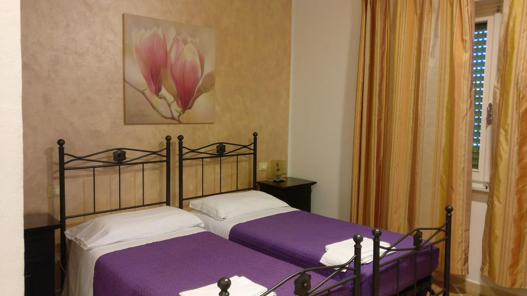 Casamare Hotel San Vincenzo Buitenkant foto